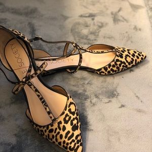 NWOT Sole society leopard print flats